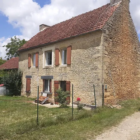 A Deux Pas De Sarlat Calme Et Paisible Proissans