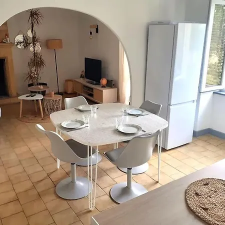 Apartment A Deux Pas De Sarlat Calme Et Paisible *